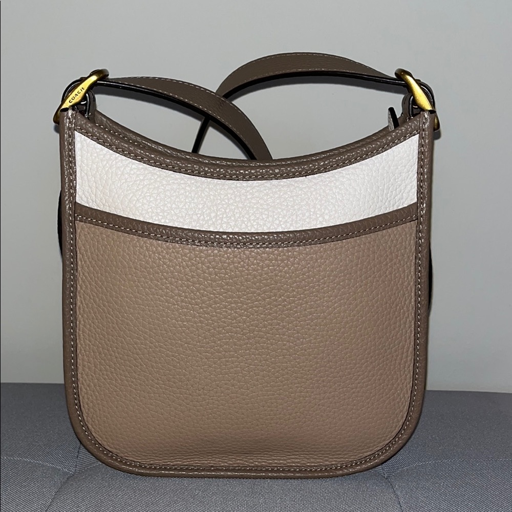 Coach Emery Crossbody Bag “Like New”